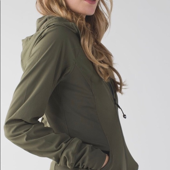 Lululemon In Flux Jacket - Picture 4 of 5